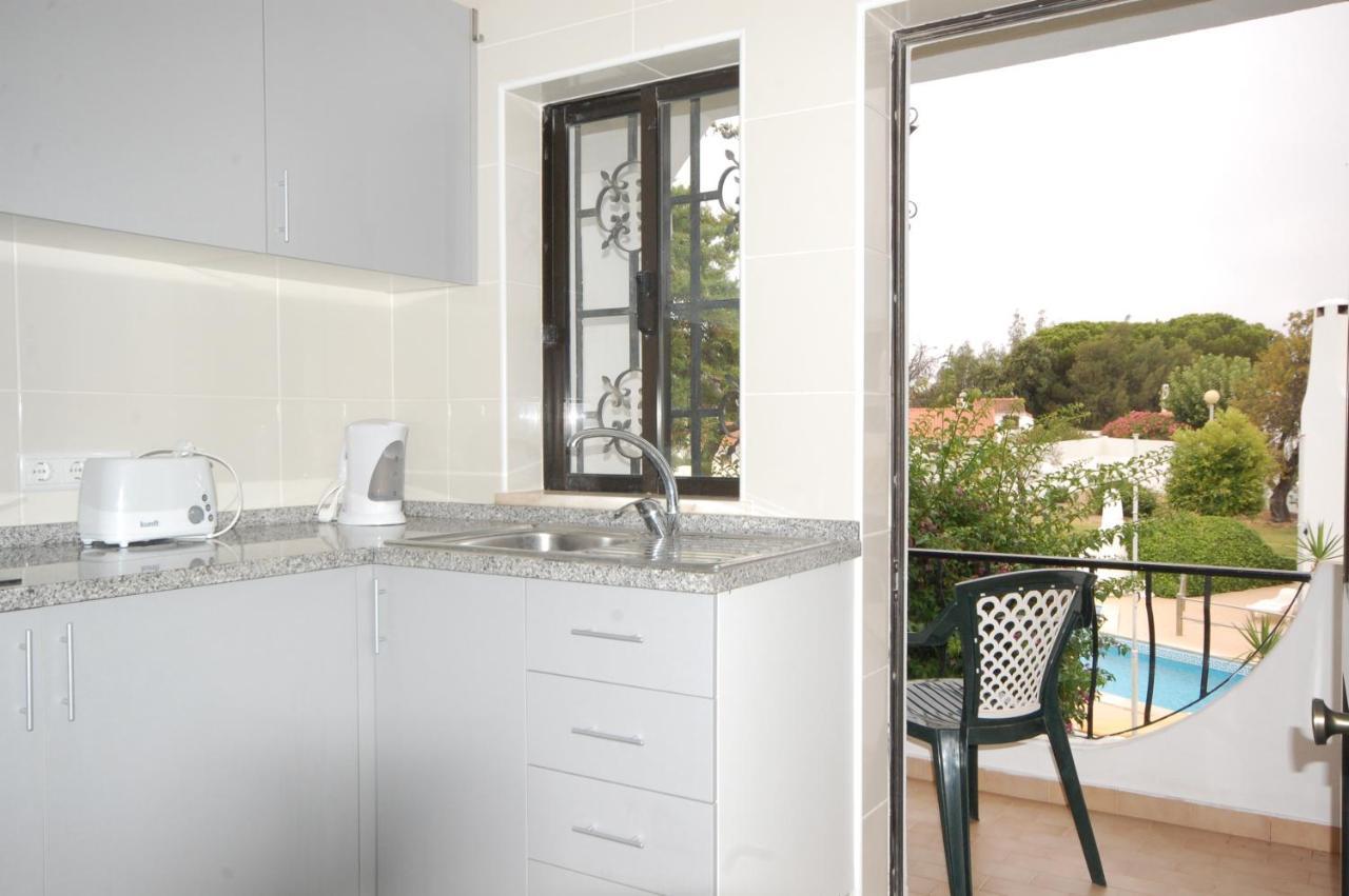 Apartamentos Pedro For Families By Bedzy Albufeira Exteriér fotografie