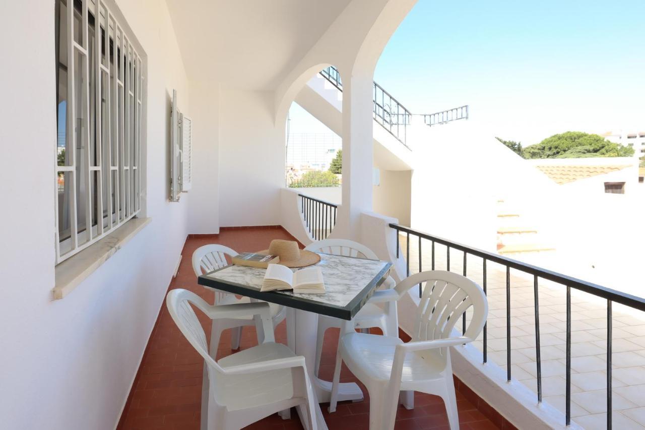 Apartamentos Pedro For Families By Bedzy Albufeira Exteriér fotografie