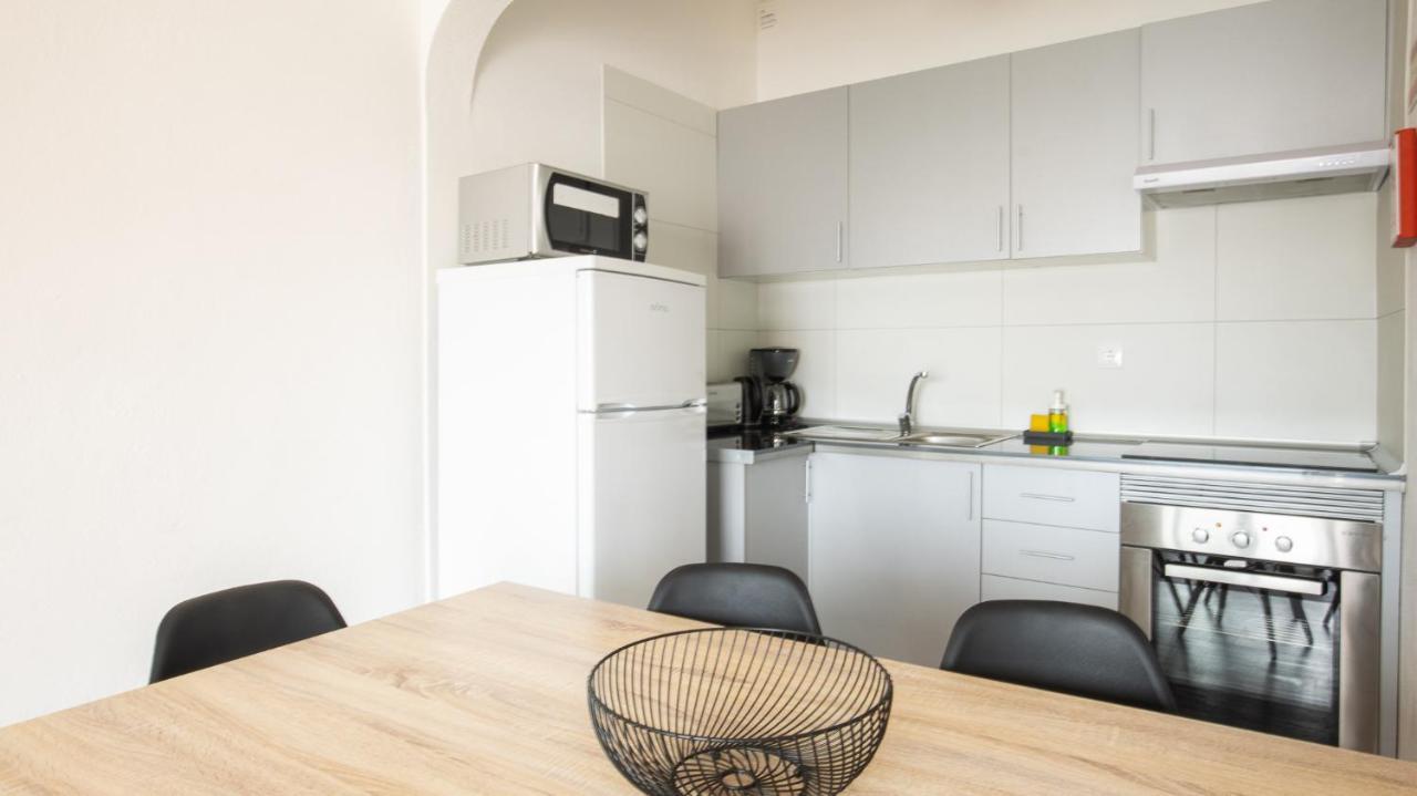 Apartamentos Pedro For Families By Bedzy Albufeira Exteriér fotografie